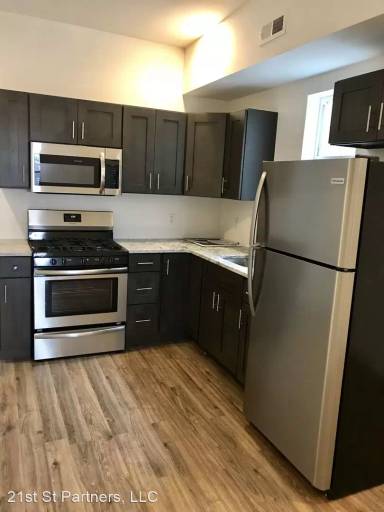 Main picture of 2053 Snyder Ave