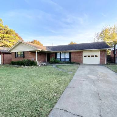 Main picture of 6552 E 26th Pl