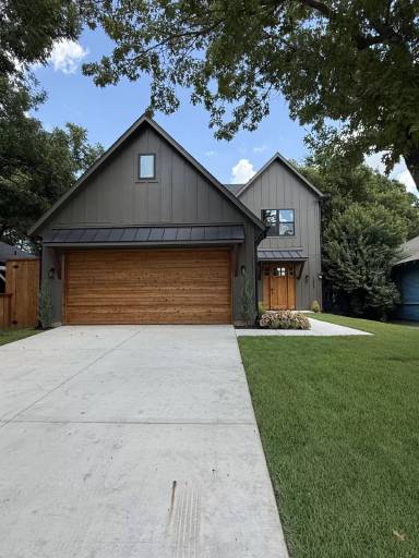 Main picture of 1030 Parkview Ave