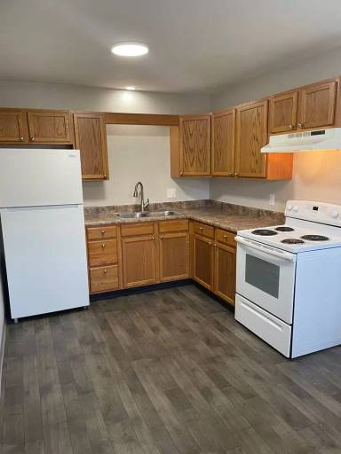 Main picture of Maplewood Apartments