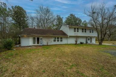 Main picture of 99 Swanson Dr