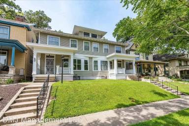 Main picture of 2414 Webster St