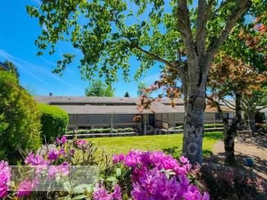 Main picture of 8500 SW Canyon Dr