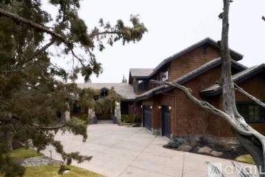 Main picture of 22884 Moss Rock Dr