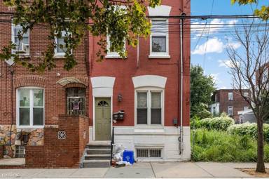 Main picture of 1605 N Bouvier St