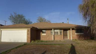 Main picture of 3907 Harmony St