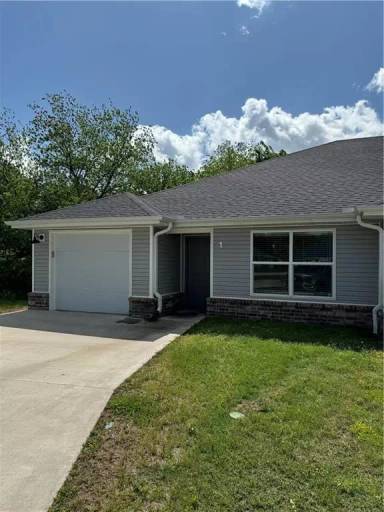 Main picture of 321 Westbrook Ct