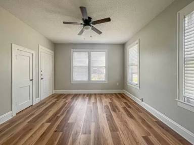 Main picture of 526 Glenmar Ave
