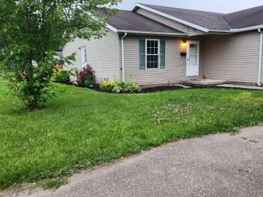 Main picture of 647 Mosgrove St