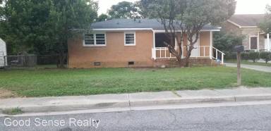Main picture of 1018 10th Ave
