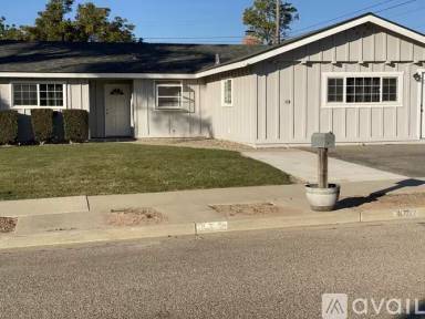 Main picture of 477 Shirley Ln