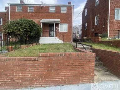 Main picture of 4342 Dubois Pl SE