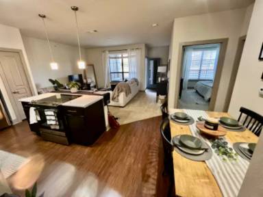 Main picture of 4366 Dulles Dr