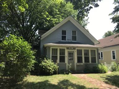 Main picture of 850 22nd Ave SE