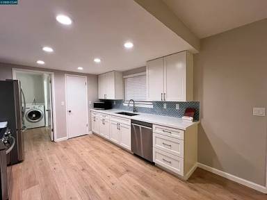 Main picture of 14625 Bridgeport Cir