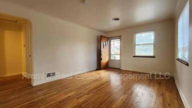 Main picture of 104 E Florida Ave