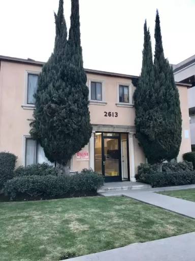 Main picture of 2613 S Sepulveda Blvd