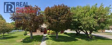 Main picture of 515 S Stout Ave