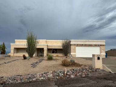Main picture of 3725 Comet Dr