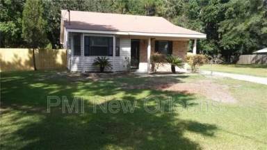 Main picture of 200 Timber Ridge Dr
