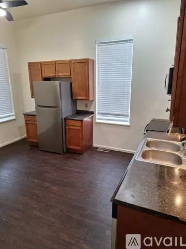 Main picture of 3525 N 19th St