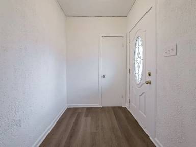 Main picture of 23560 Stewart Ave