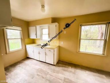 Main picture of 2517 Gibson St