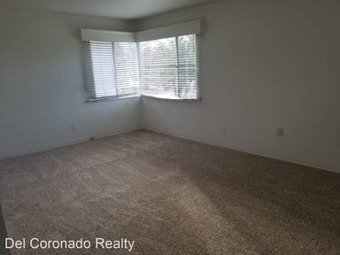 Main picture of 469 E Ave