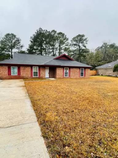 Main picture of 105 Brighton Woods Dr