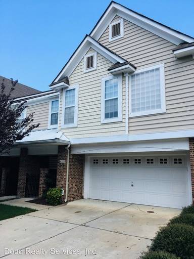 Main picture of 1019 Bay Breeze Dr