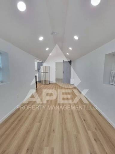 Main picture of 3620 Alpine Dr