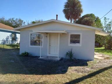 Main picture of 1011 Avenue H