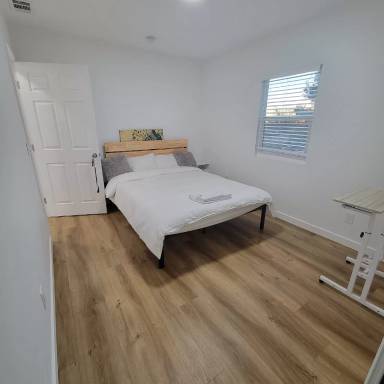 Main picture of 3521 39th St