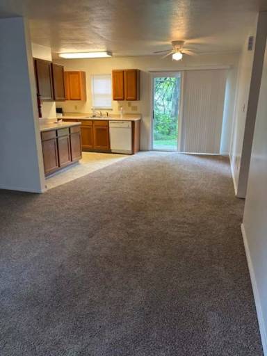 Main picture of 1302 N Kinser Pike