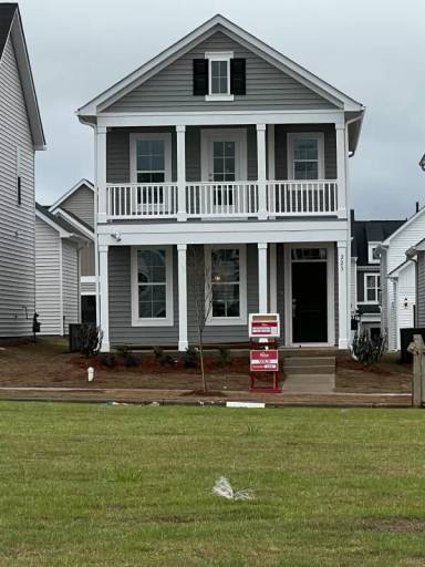 Main picture of 225 Pear Blossom Pkwy