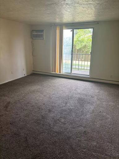 Main picture of 16115 Maple Park Dr