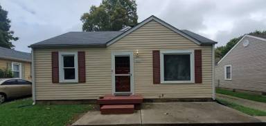 Main picture of 828 N Parkway Dr