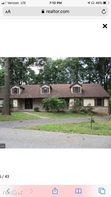 Main picture of 823 Flintlock Ridge Rd