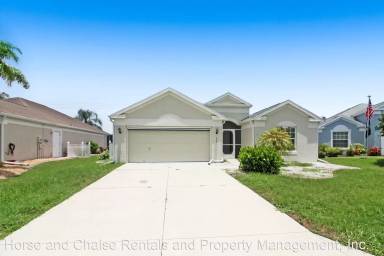 Main picture of 535 Wexford Dr