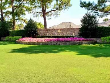 Main picture of 3 W Prairie Dunes Ct