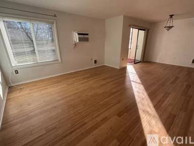Main picture of 179 Amberly Dr