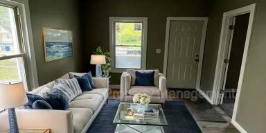 Main picture of 16118 Arcade Ave