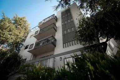 Main picture of 2525 Benvenue Ave