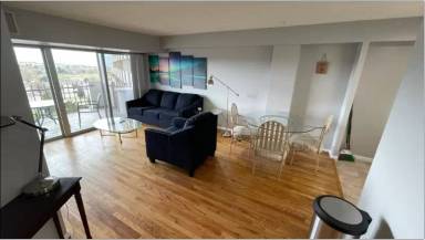 Main picture of 411 Lakewood Cir Apartments