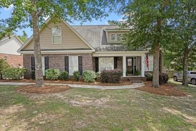 Main picture of 404 Craftsman Dr