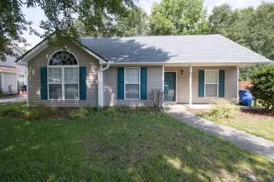 Main picture of 534 Burnside Dr