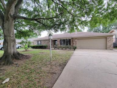 Main picture of 1803 Cypress Dr
