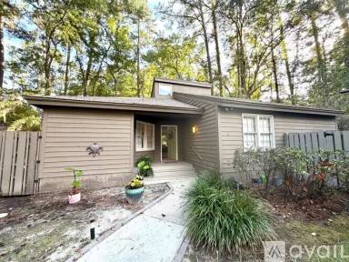 Main picture of 4 Fernwood Trl