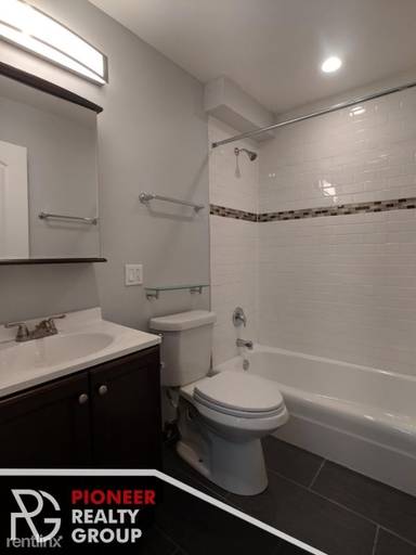 Main picture of The 6007 Kenmore