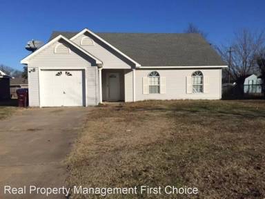 Main picture of 3505 Ridgeway Dr